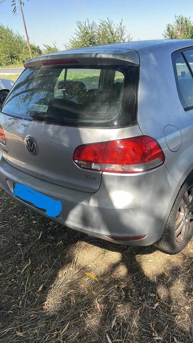 Dezmembrez Volkswagen Golf 6 2011 hatchback 1.6