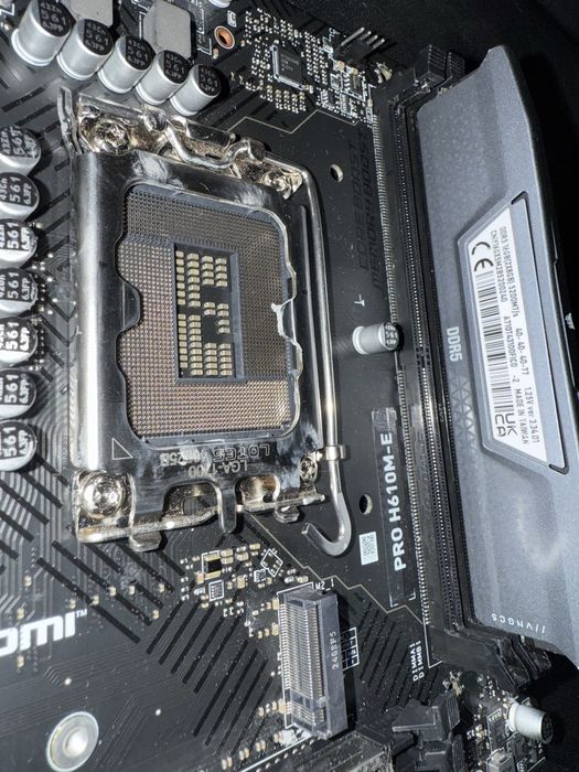 Vand placa de baza plus memorie ram