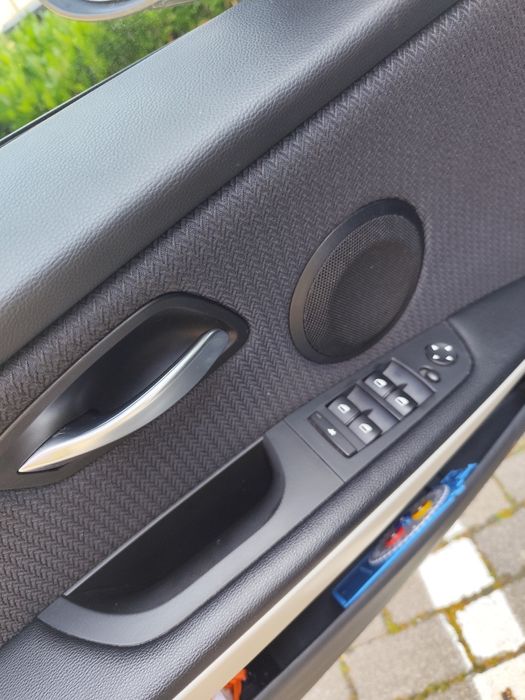 BMW E90 2011/ 192*** km 318i 2.0 T.manuala 6+1 6200€