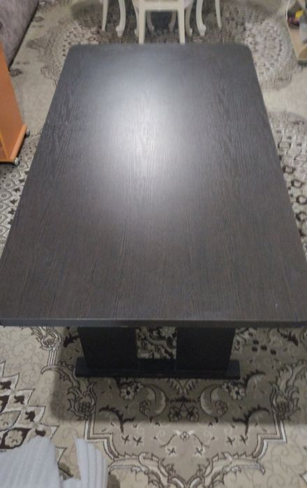 Отдам стол бесплатно