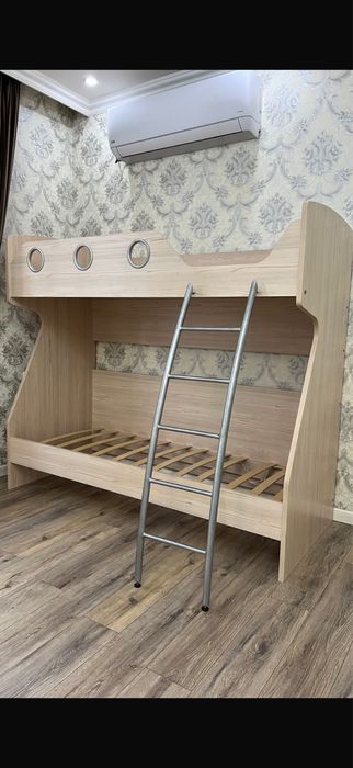 Кровать двухэтажный