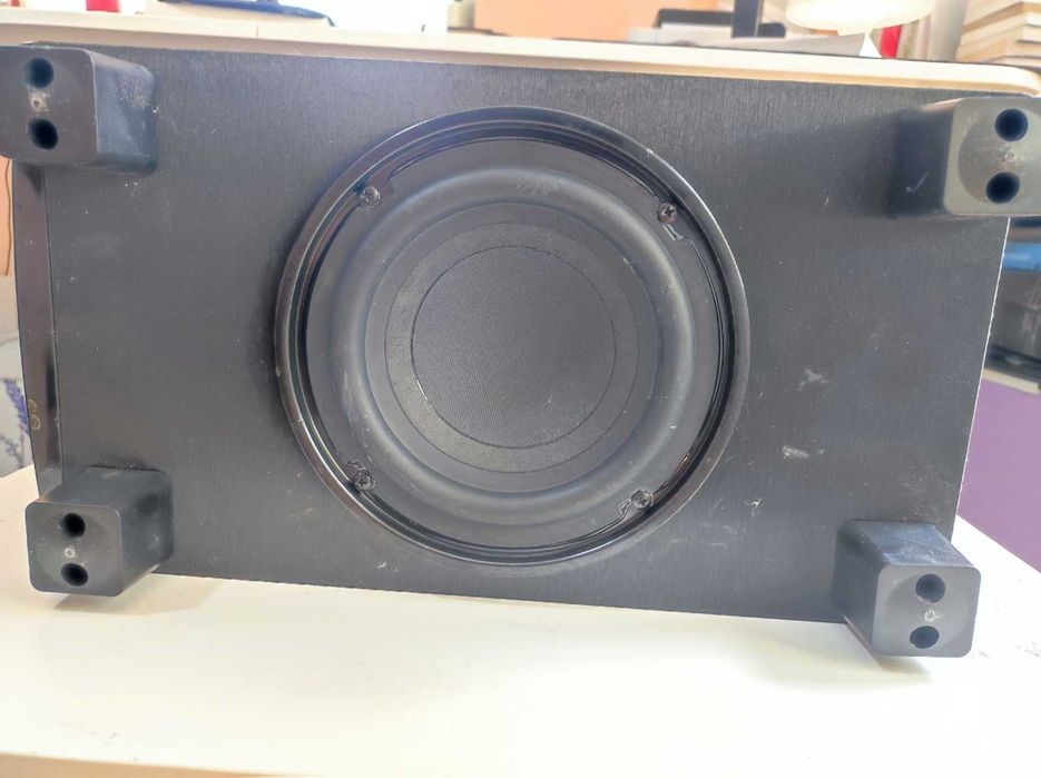 Продава се пасивен субуфер subwoofer ONKYO SKW-338