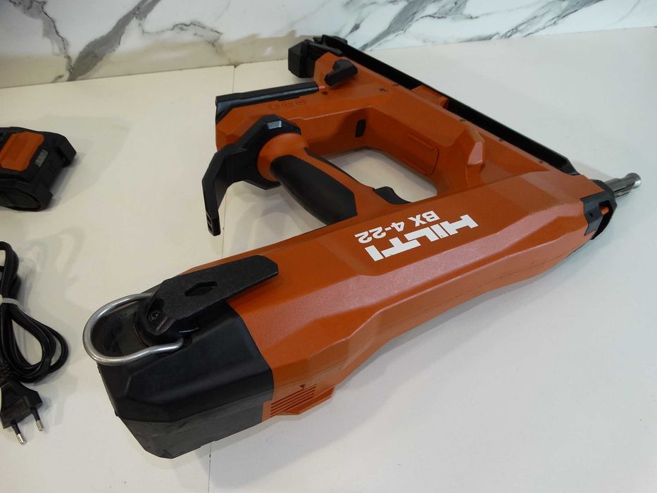 04.2025 Hilti BX 4 - 22 / NURON - Уред за директен монртаж