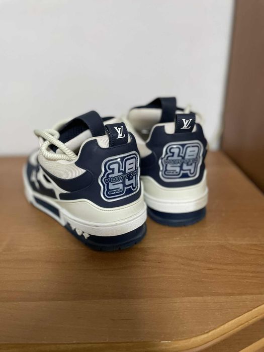 Adidasi Louis Vuitton originali 400€