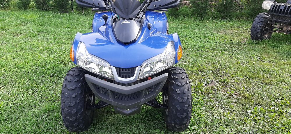 Vând atv Sym 250 cc