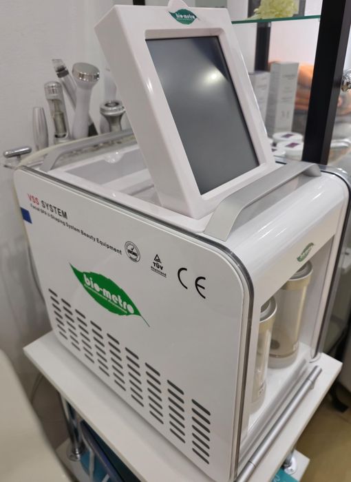 Продам косметологический аппарат Bio 82 от компании Biometro 
Отличный