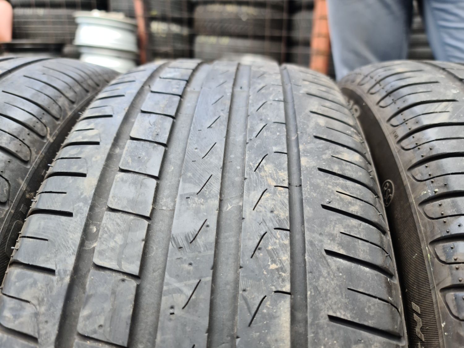 225 45 19 Pirelli 4 anvelope vara