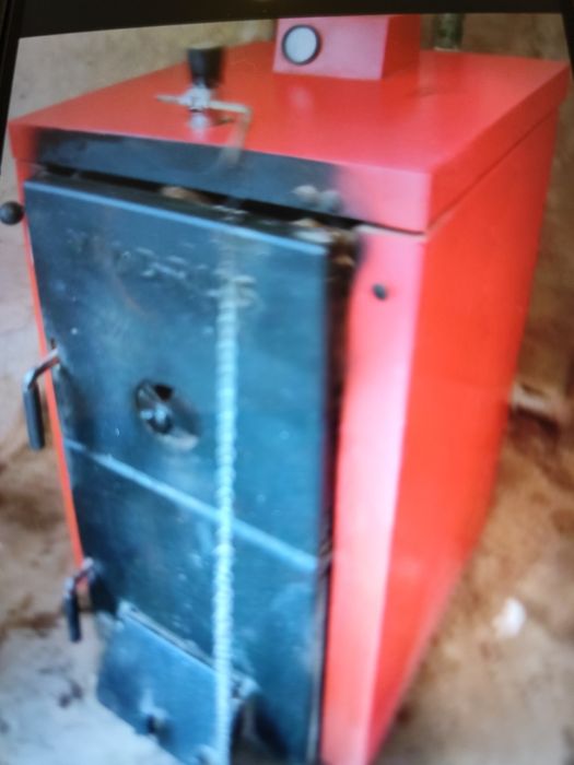 Предлагам чугунен котел Viadrus