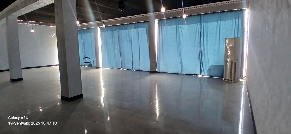 Yittitom markazida bino sotiladi