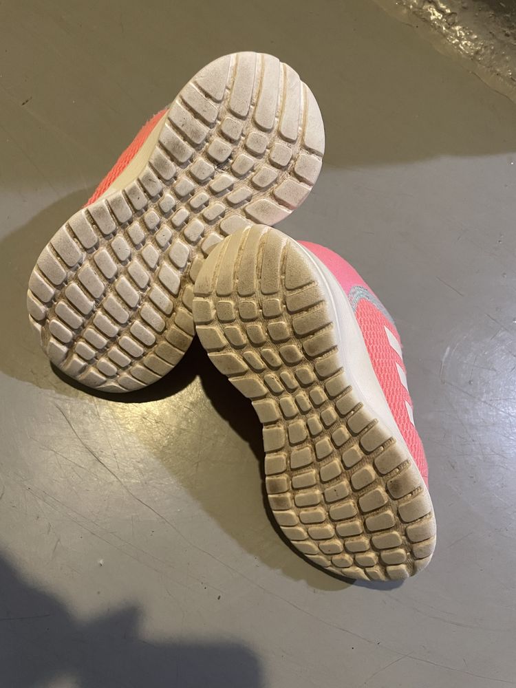 Маратонки Adidas