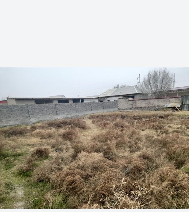 Ishtixon shahrida yer uchaskasi sotiladi