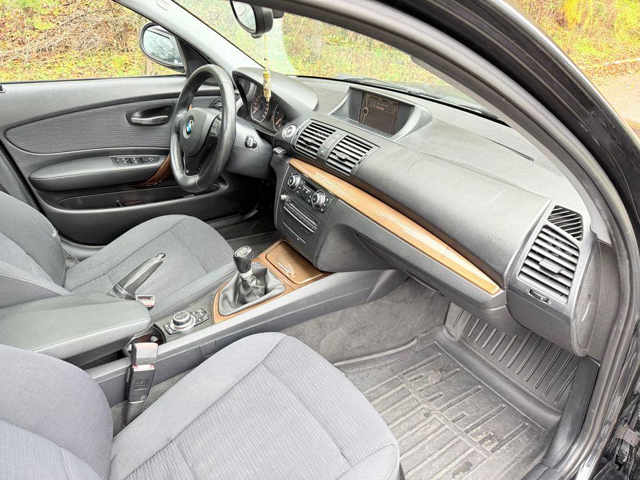 BMW E87 Facelift /trapa/navigatie/bi-xenon