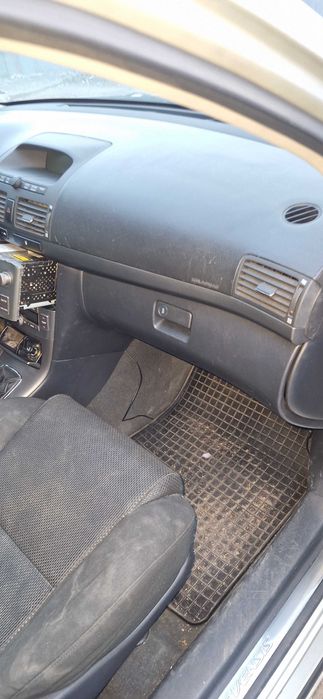 Тойота Авенсис Т25 Toyota Avensis 2004г 1800куб 129кс БЕНЗИН НА ЧАСТИ