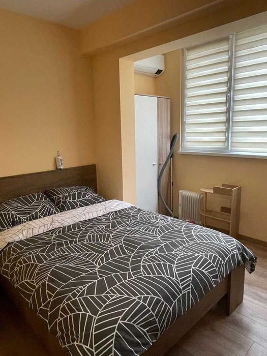 Двустаен ап. под наем в кв. Дружба 1