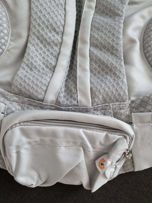 Marsupiu ErgoBaby OMNI-Breeze