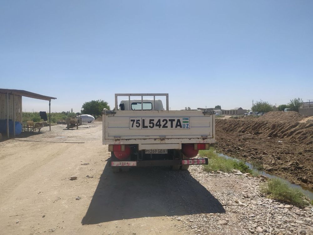 Isuzu naxtga bols kelishamiz .Variyantgaham bor