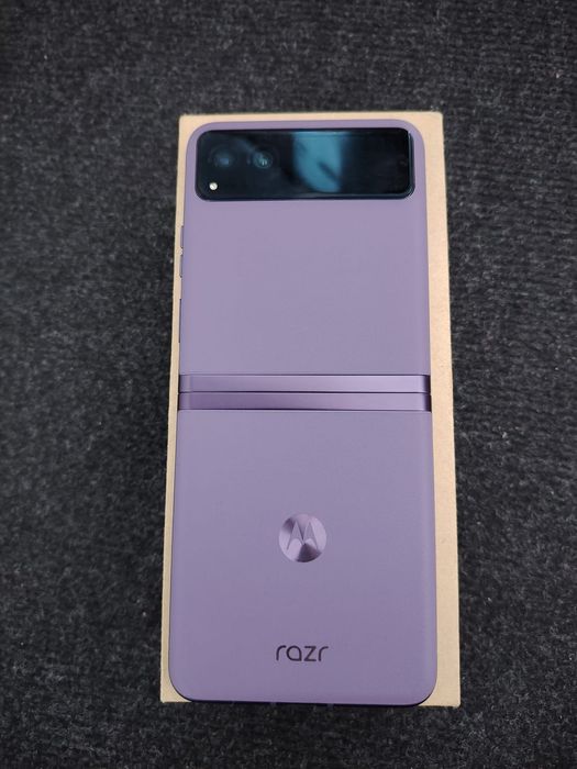 Motorola Razr 40