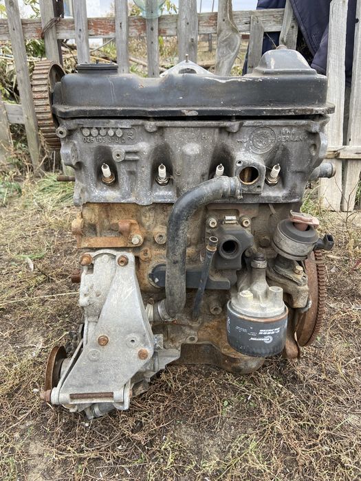 Двигатель гольф 1,6