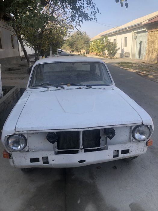 Волга 2410 kimga kerak bo’lsa yozsin narxini kelishamiz