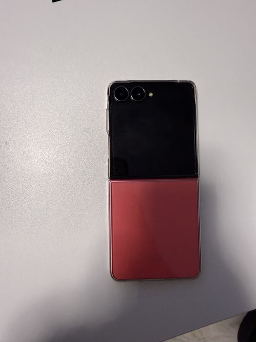Samsung galaxy z flip 7 coral