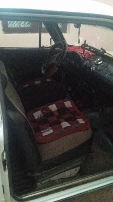Vaz2106 sotiladi