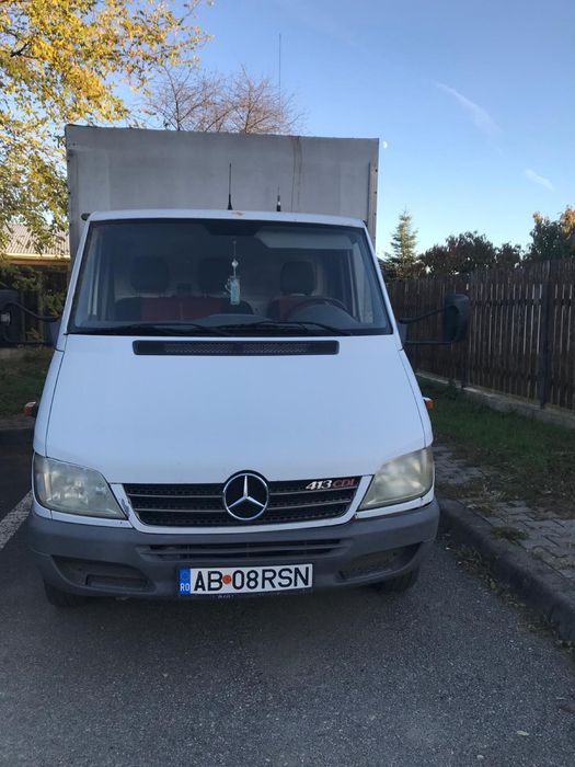 Vând autoutilitara Mercedes Sprinter 413
