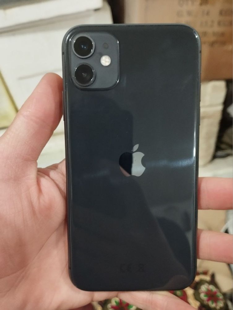 Iphone 11 rasiski zuri