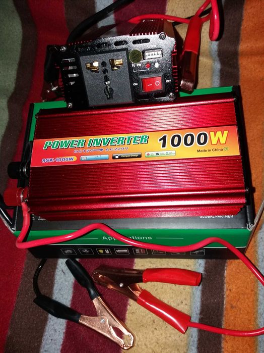 Invertor auto 12V 1000W putere pornire 2000W clesti 12V priza 220V