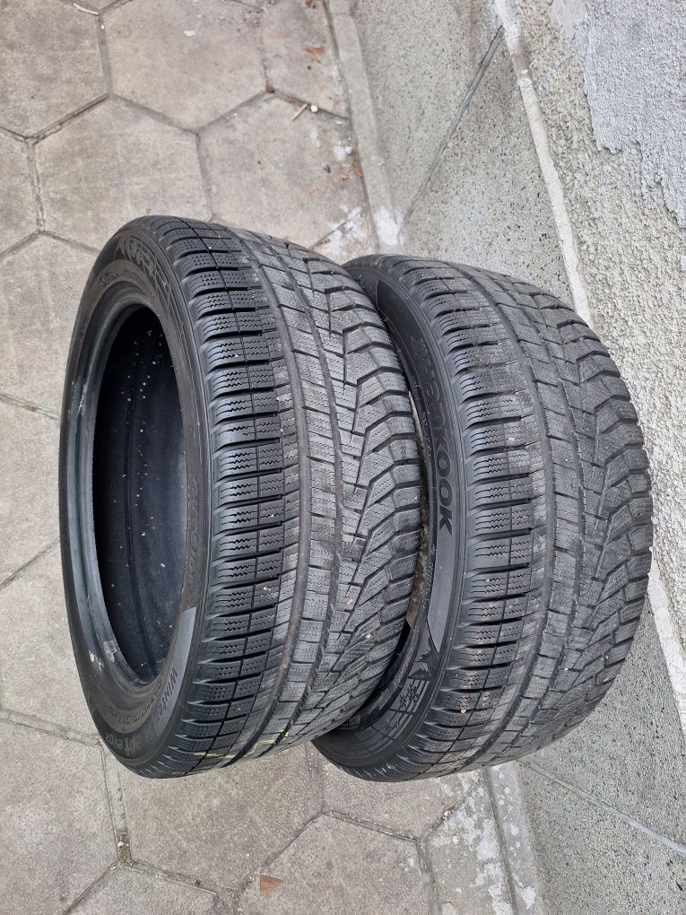 2бр 245/45/18  Hankook