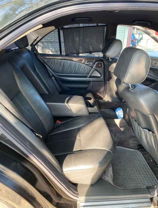 mercedes e class w210