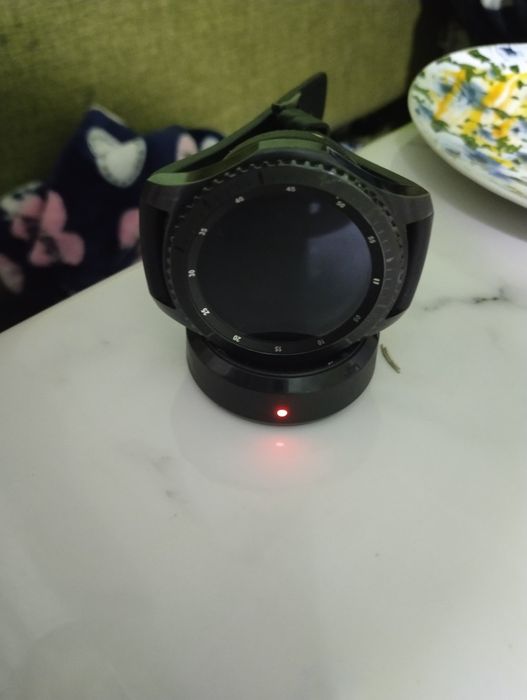 Продам смарт часы мужские