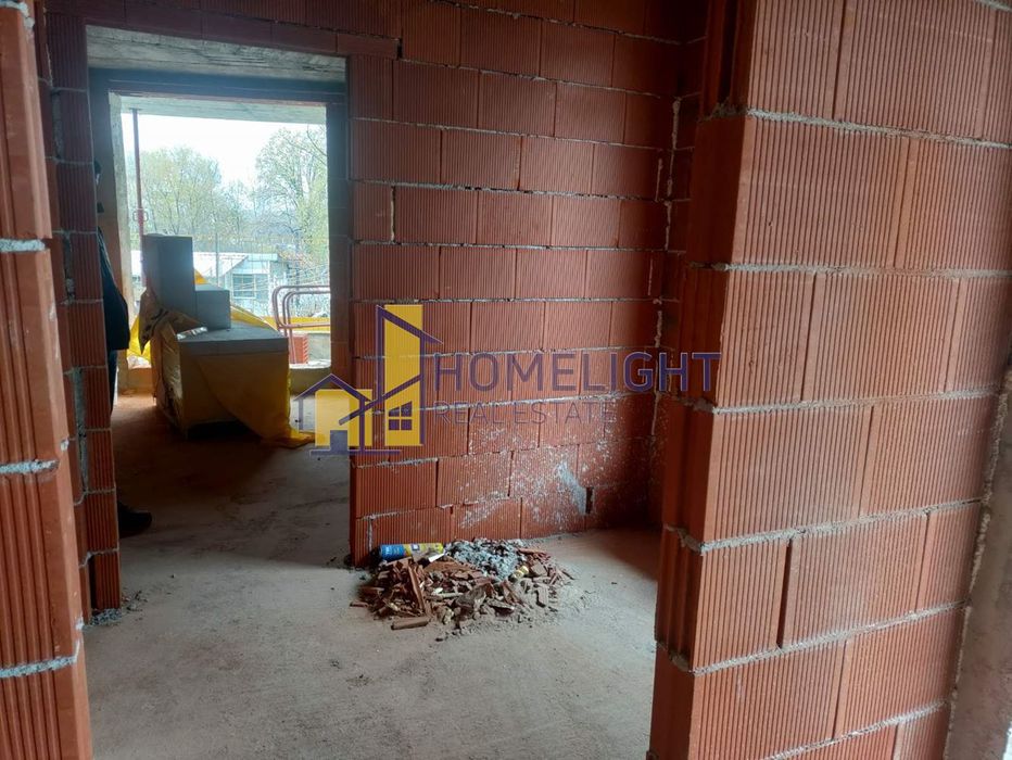 Продава се Тристаен апартамент в София, Манастирски ливади - 141 кв.м за 2383 €/кв.м - Снимка #2