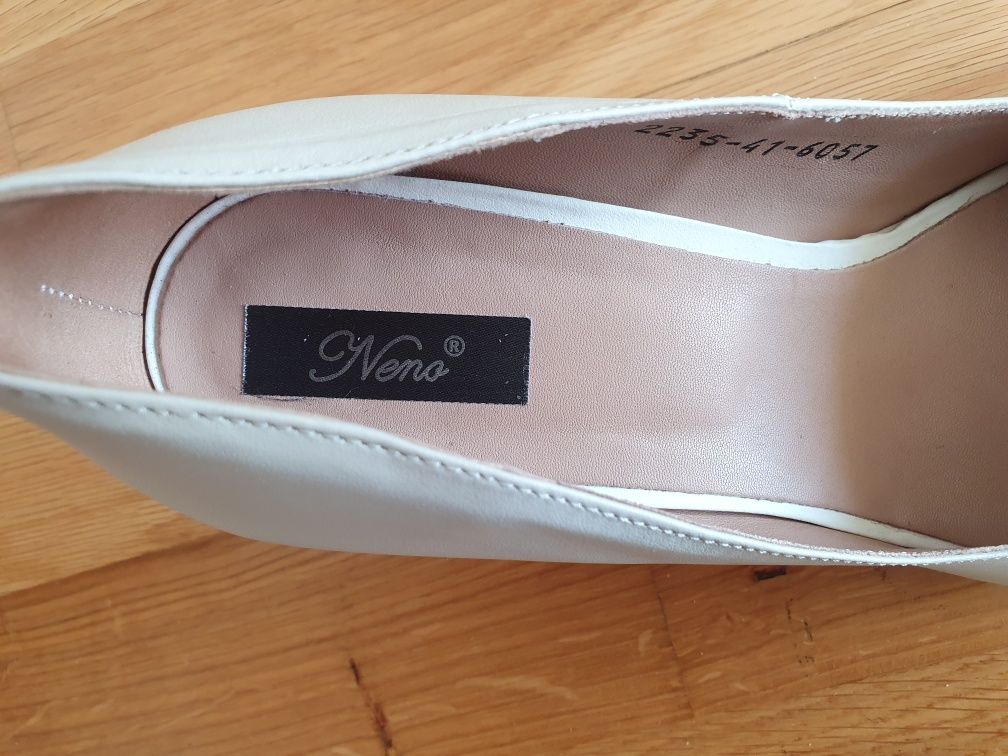 Pantofi noi | Piele | mărimea 41