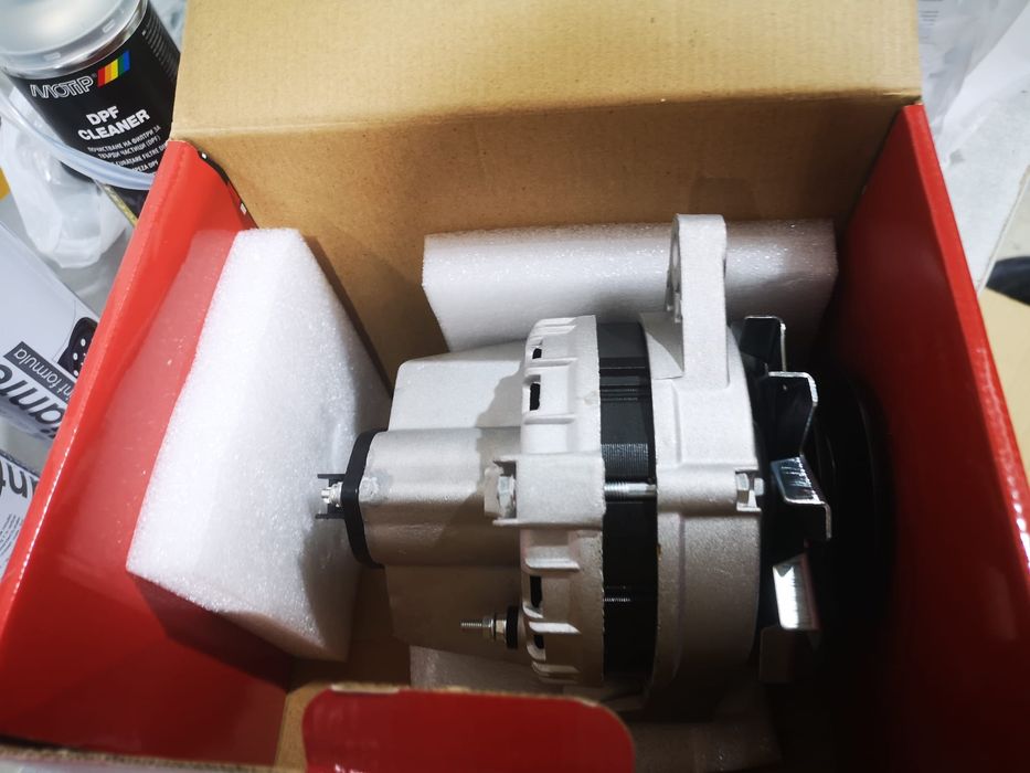 Alternator 12V 35Ah tractor UTB U-650 si U-445 tip 91134.000 Breckner