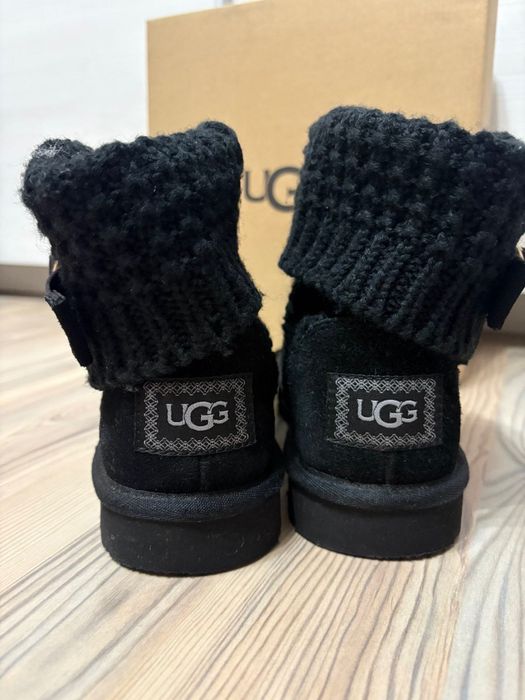Оригинални ботуши UGG