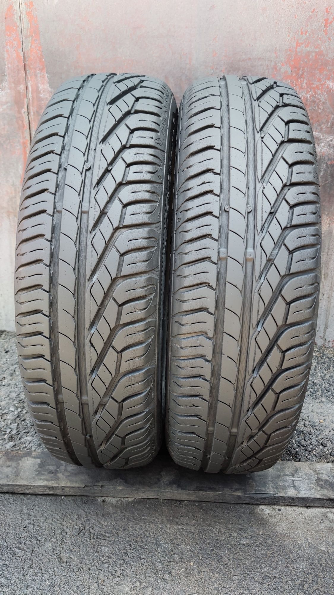 2бр. летни гуми 155/65/14 Uniroyal Rain Sport 
dot21
7mm
Добро състоян