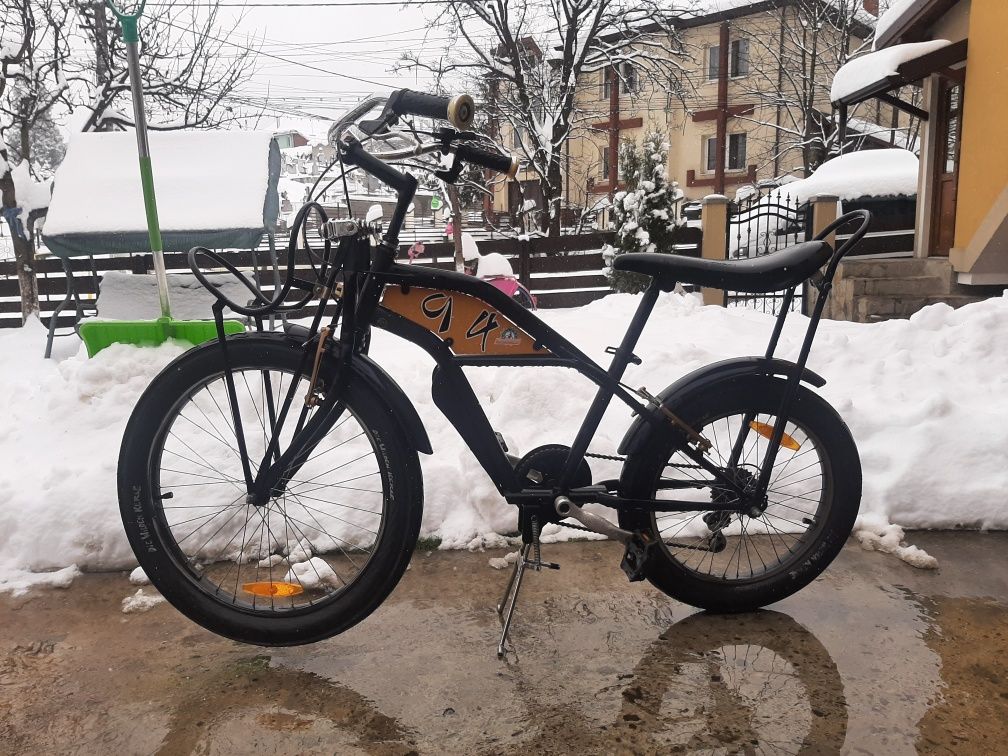 Bicicleta model chopper