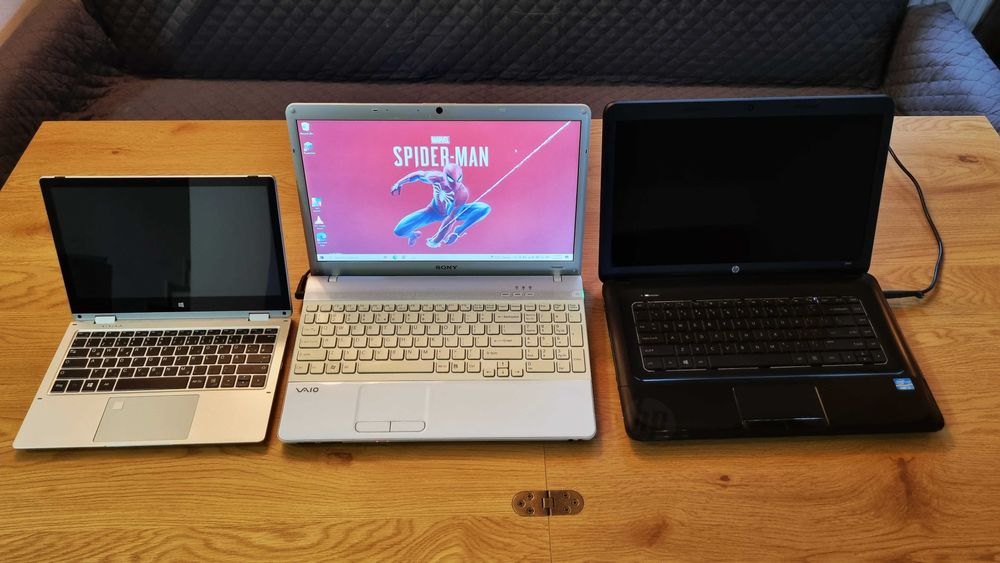 Pachet 3 Laptopuri SONY Vayo 7211M/HP 2000/ TREKSTOR C11B + 2TB CADOU