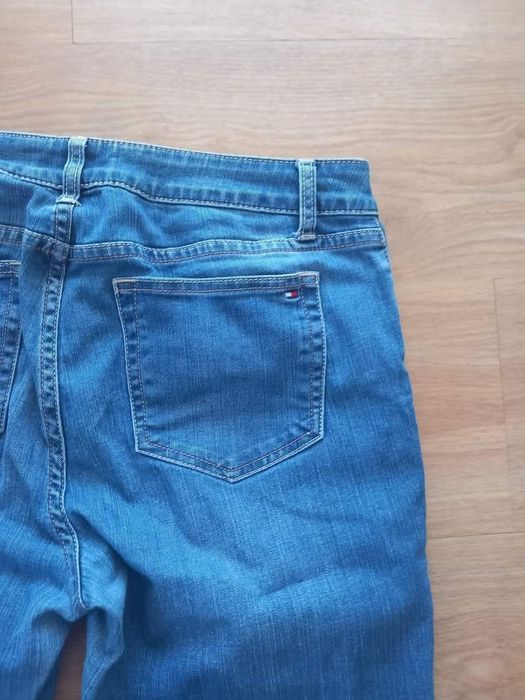 Blugi tommy hilfiger