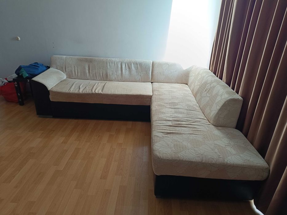 Продавам Ъглов диван,гр.Варна