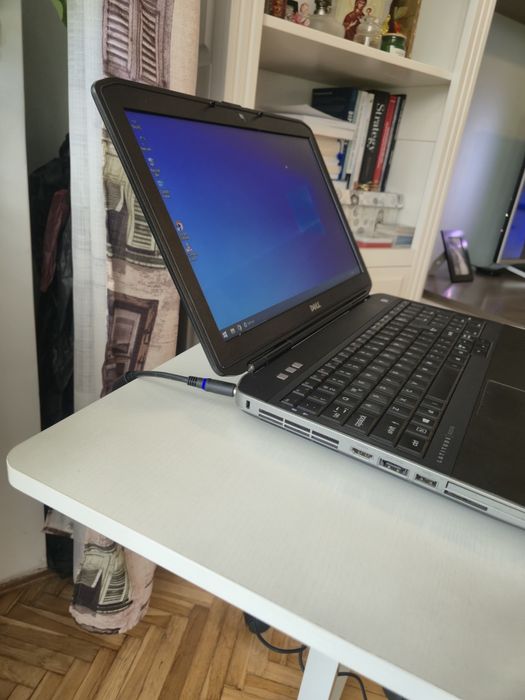 Laptop Dell Latitude i5