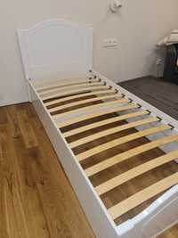 Кровать в стиле IKEA
