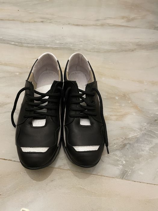 Pantofi din piele marimea 36