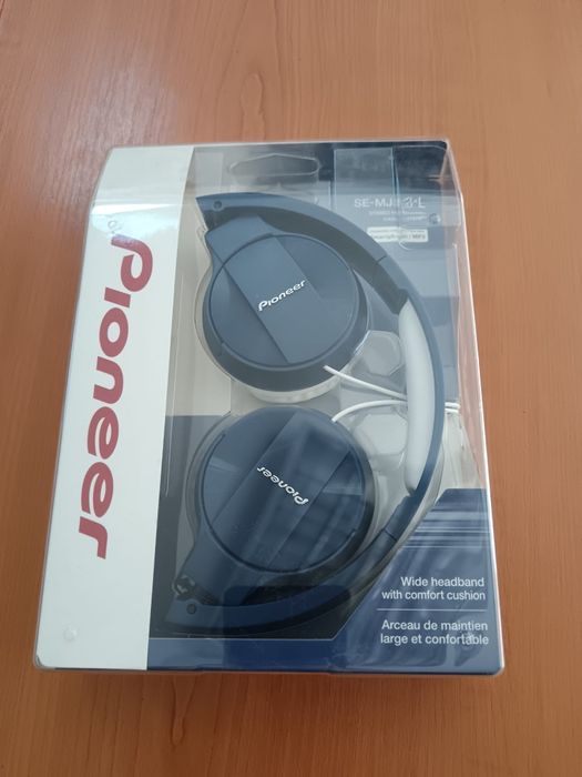 Vind căști Pioneer