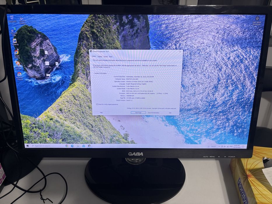 Vand desktop DELUX cu monitor Gaba