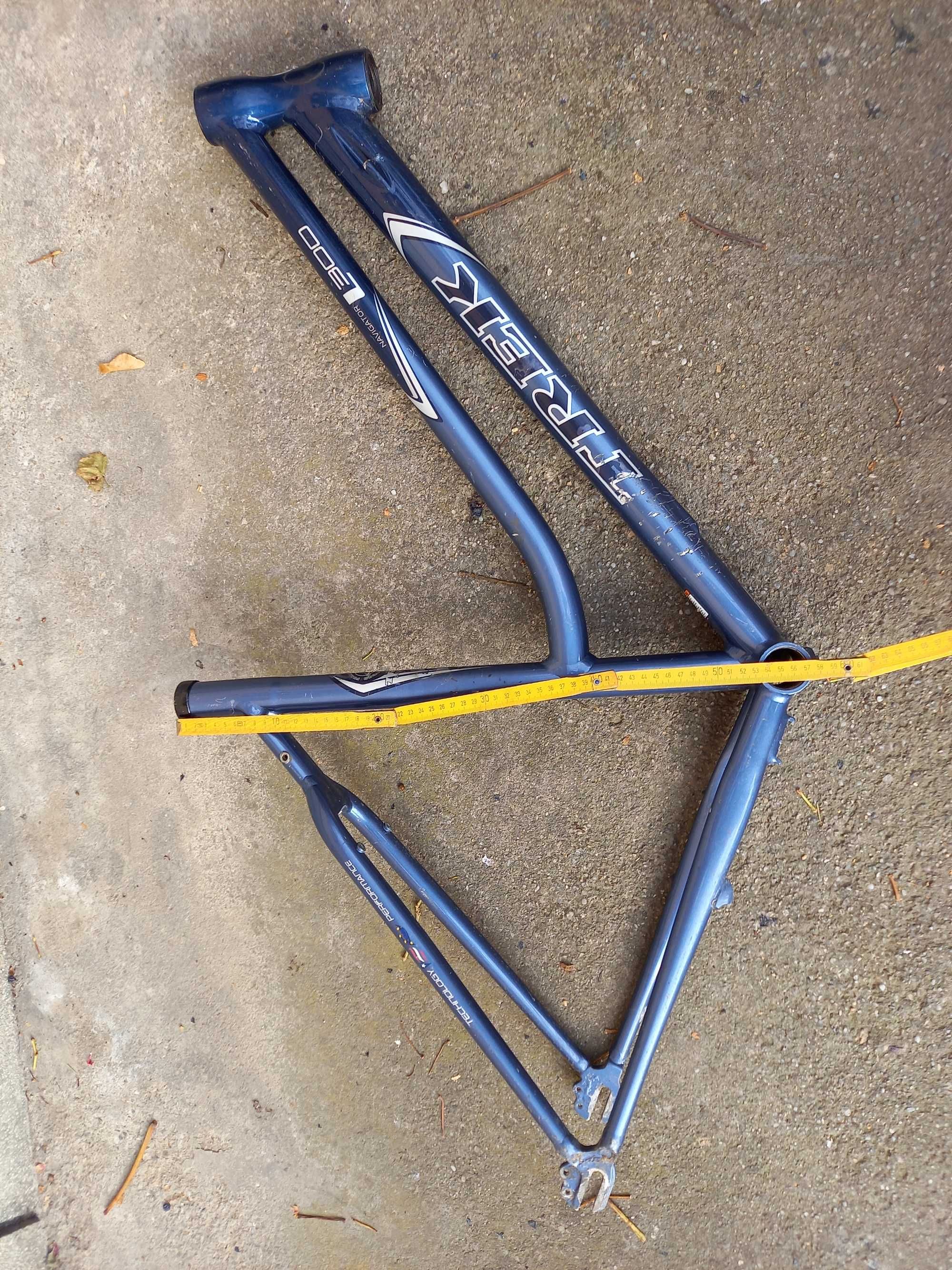 Schimbator spate  fata Shimano Deore XT Angrenaje Cauciucuri 28 manete