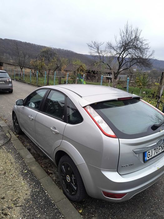 Vând Ford Focus 2(facelift) 2008