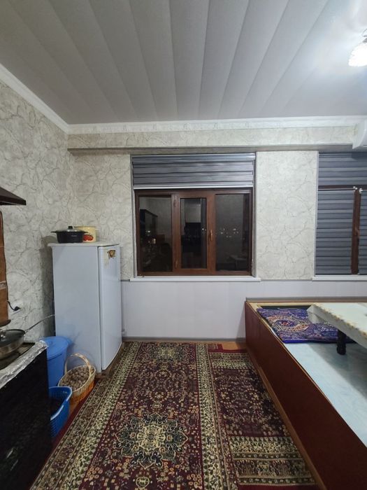 Продам 2 ком квартиру 2/4/5  66,36 мкв Наваи возле янги базар