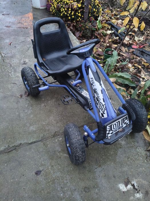 Cart cu pedale pentru copii