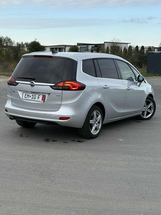 Opel Zafira 2016/Euro 6/ 2.0 diesel Automat  170 cp/7 locuri